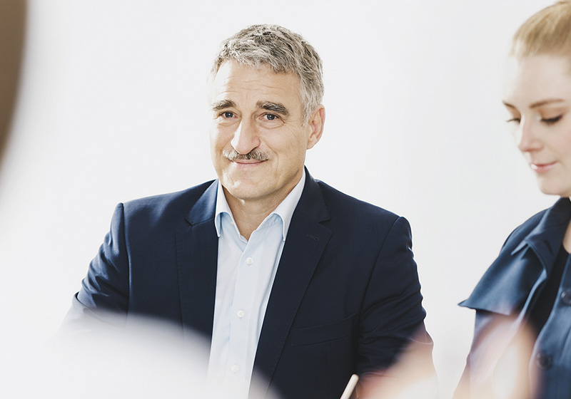 Executive portrait — financial services firm Munich by ESS2 Studios